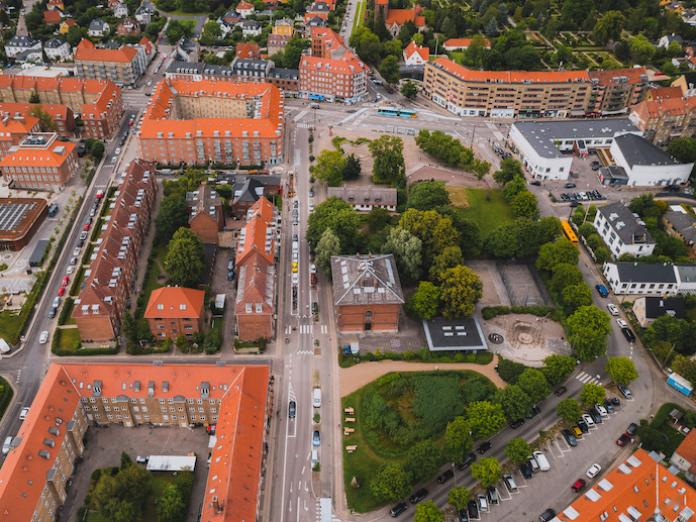 Dronefoto af Brønshøj Gamle Skole