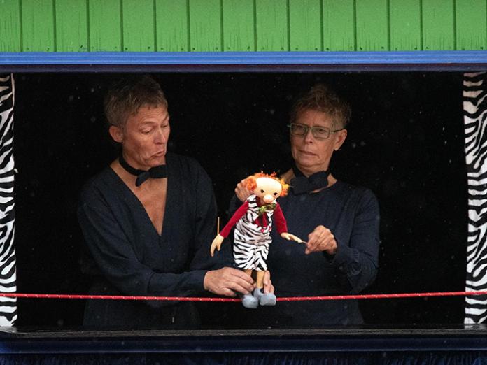 Billede fra børneforestillingen Cirkus Sokke